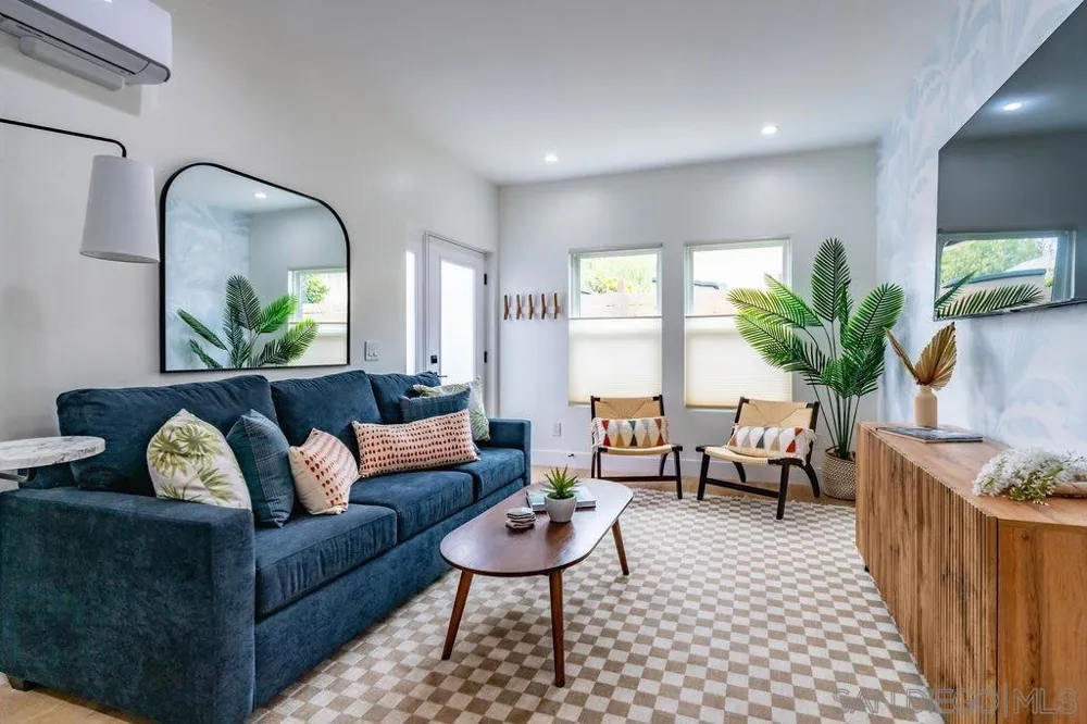 725 Pennsylvania Ave #727-1 San Diego, CA 92103