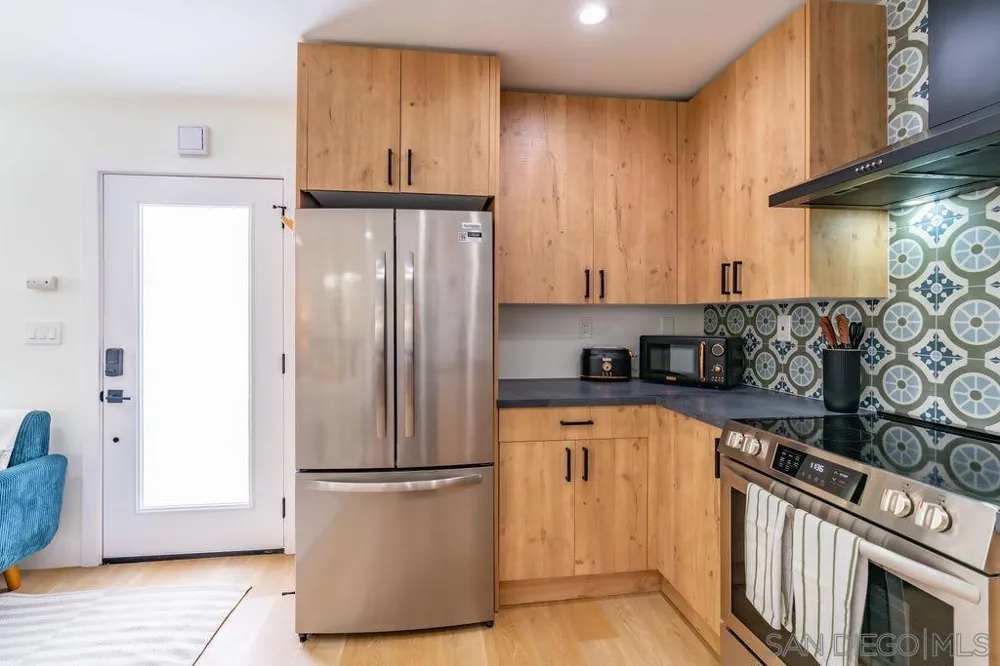 725 Pennsylvania Ave #731 San Diego, CA 92103