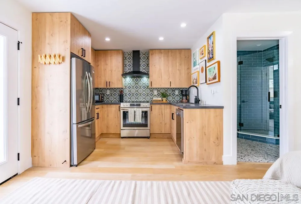 725 Pennsylvania Ave #731 San Diego, CA 92103