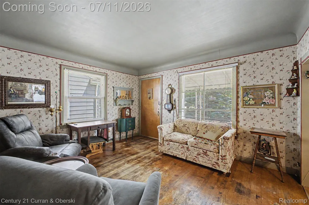 15979 Norborne Redford Charter Township, MI 48239