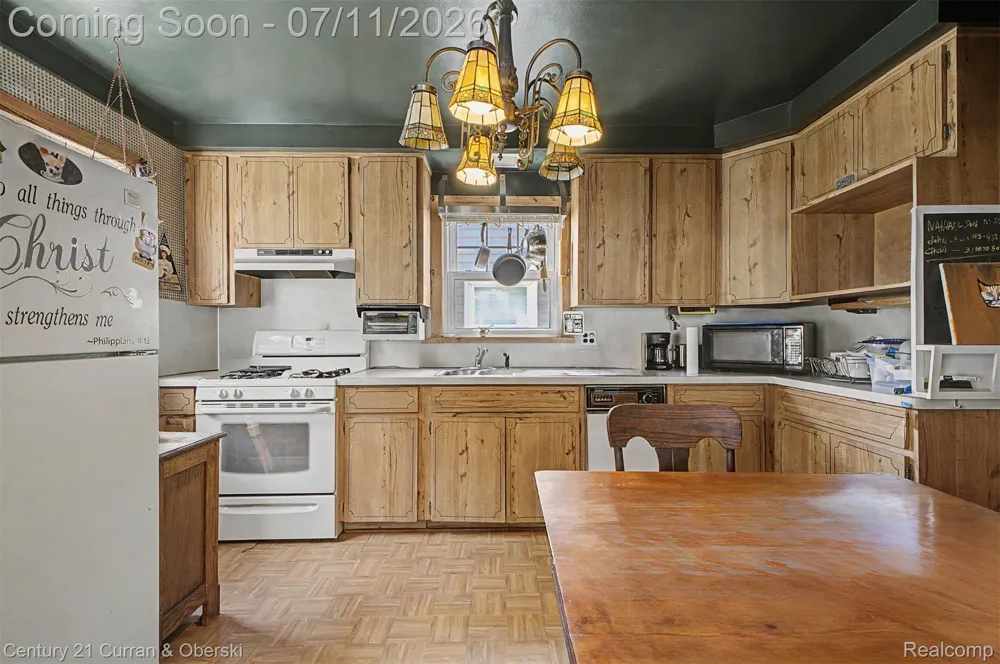 15979 Norborne Redford Charter Township, MI 48239