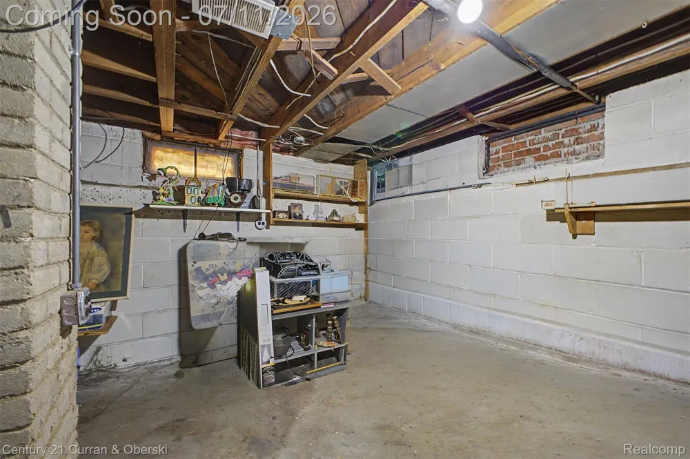 15979 Norborne Redford Charter Township, MI 48239