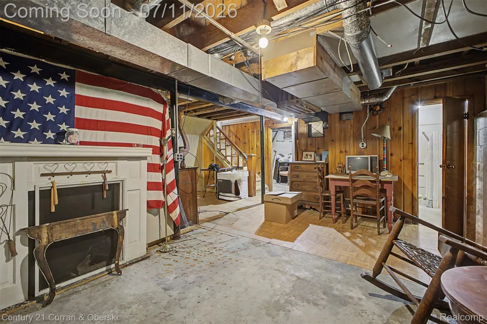 15979 Norborne Redford Charter Township, MI 48239