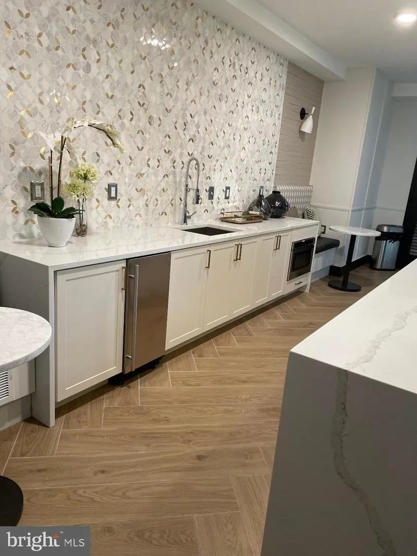 10755 FAIRGROUNDS DRIVE #112 Fairfax, VA 22030