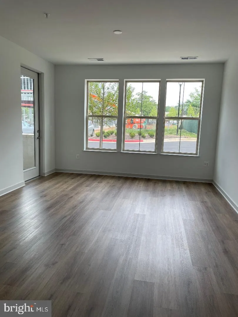 10755 FAIRGROUNDS DRIVE #112 Fairfax, VA 22030