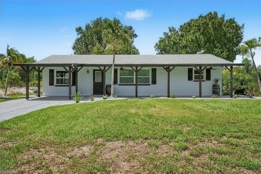 3728 Gasparilla Street St. James City, FL 33956