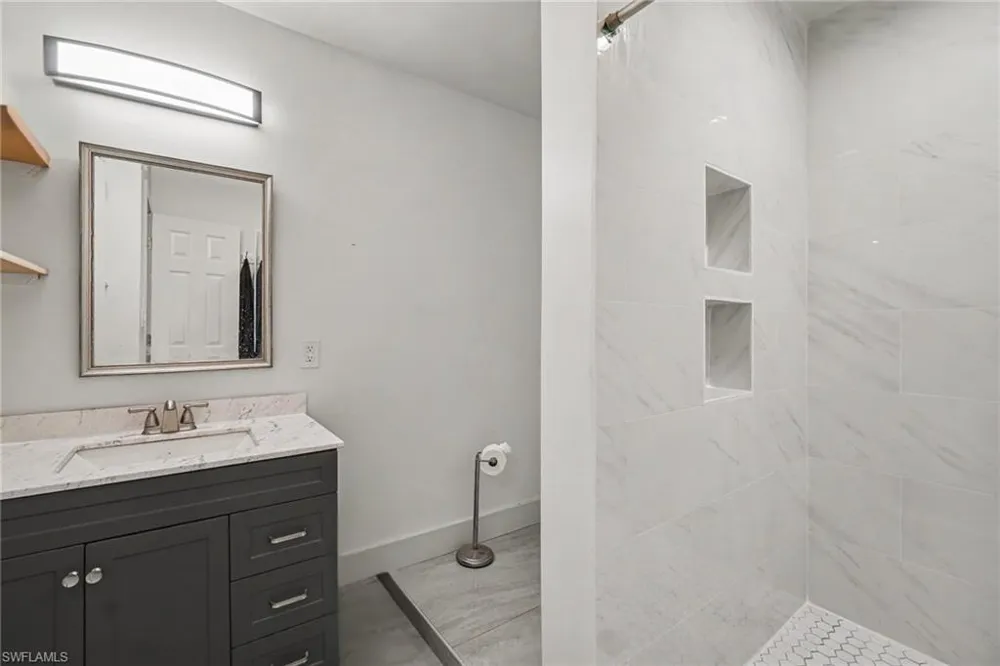 3728 Gasparilla Street St. James City, FL 33956