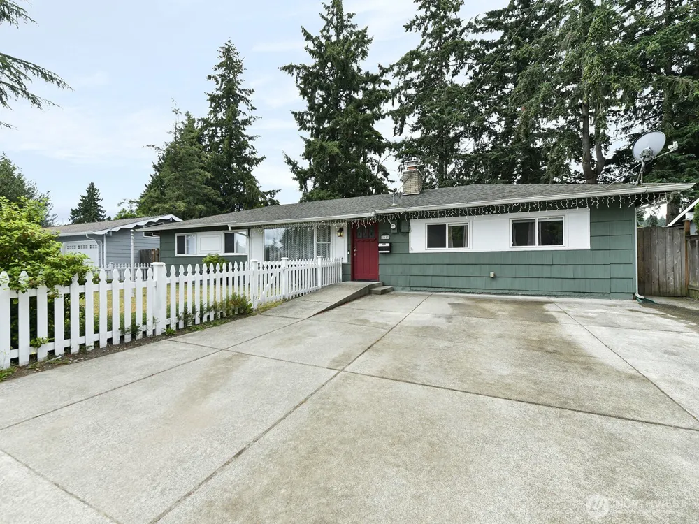 2612 Street SE Auburn, WA 98002