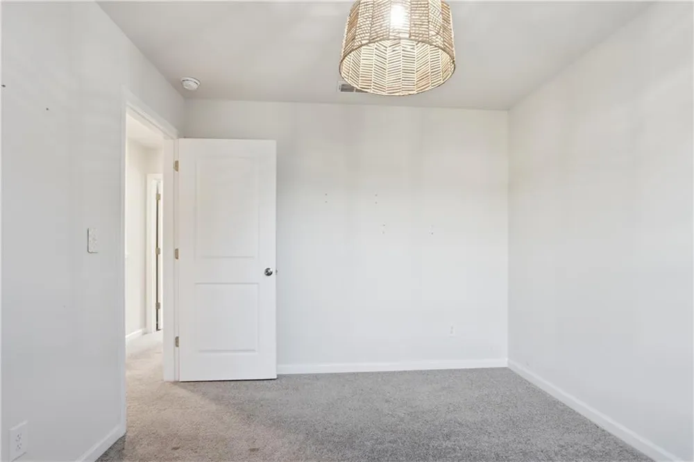 154 Catalpa Road Milner, GA 30257