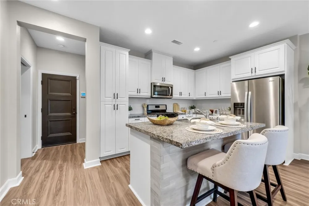 3662 E Moonlight #82 Ontario, CA 91761