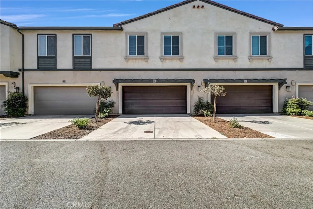 3662 E Moonlight #82 Ontario, CA 91761