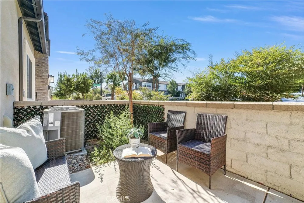 3662 E Moonlight #82 Ontario, CA 91761