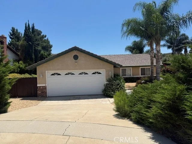 30904 Long Point Drive Canyon Lake, CA 92587