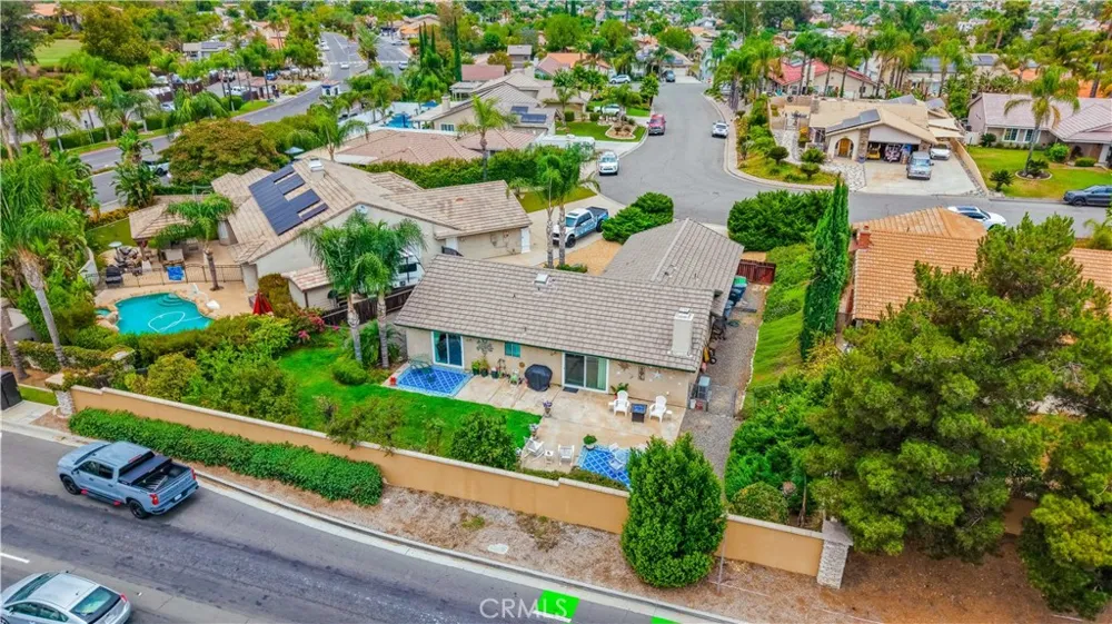 30904 Long Point Drive Canyon Lake, CA 92587