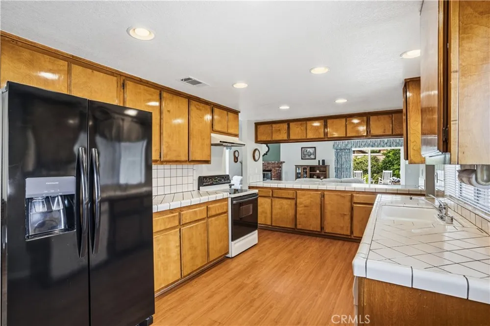 30904 Long Point Drive Canyon Lake, CA 92587