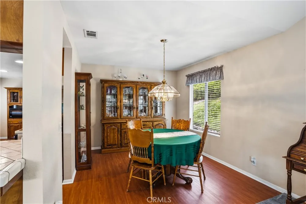 30904 Long Point Drive Canyon Lake, CA 92587