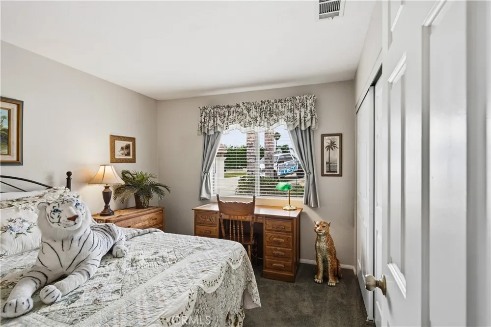 30904 Long Point Drive Canyon Lake, CA 92587