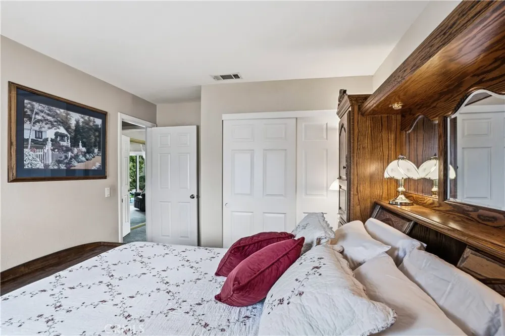 30904 Long Point Drive Canyon Lake, CA 92587