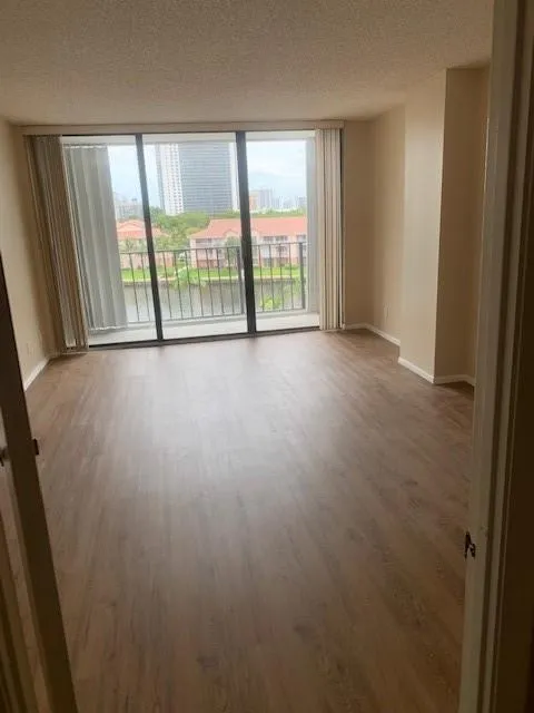 200 Leslie Drive #626 Hallandale Beach, FL 33009