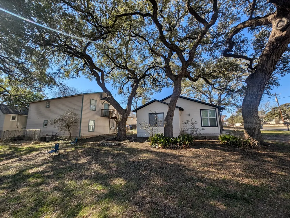 519 W Hutchison Street #C San Marcos, TX 78666