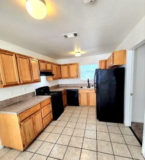 519 W Hutchison Street #C San Marcos, TX 78666