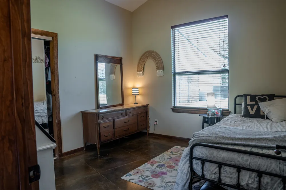 263 County Road 1602 Linden, TX 75562