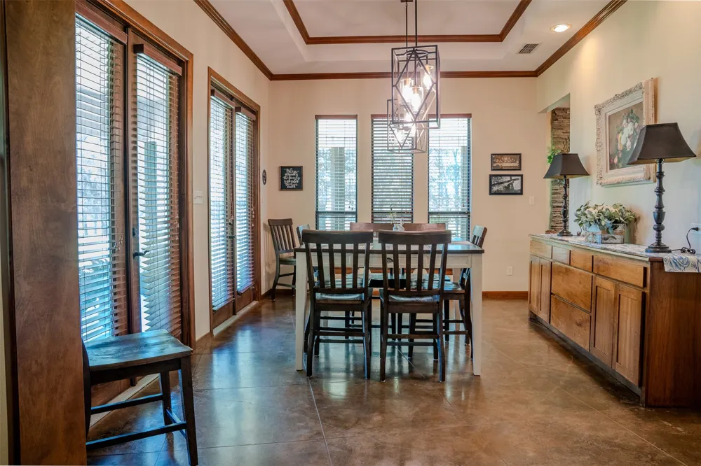 263 County Road 1602 Linden, TX 75562