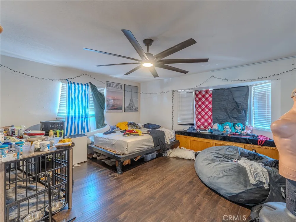 10410 Live Oak Cherry Valley, CA 92223