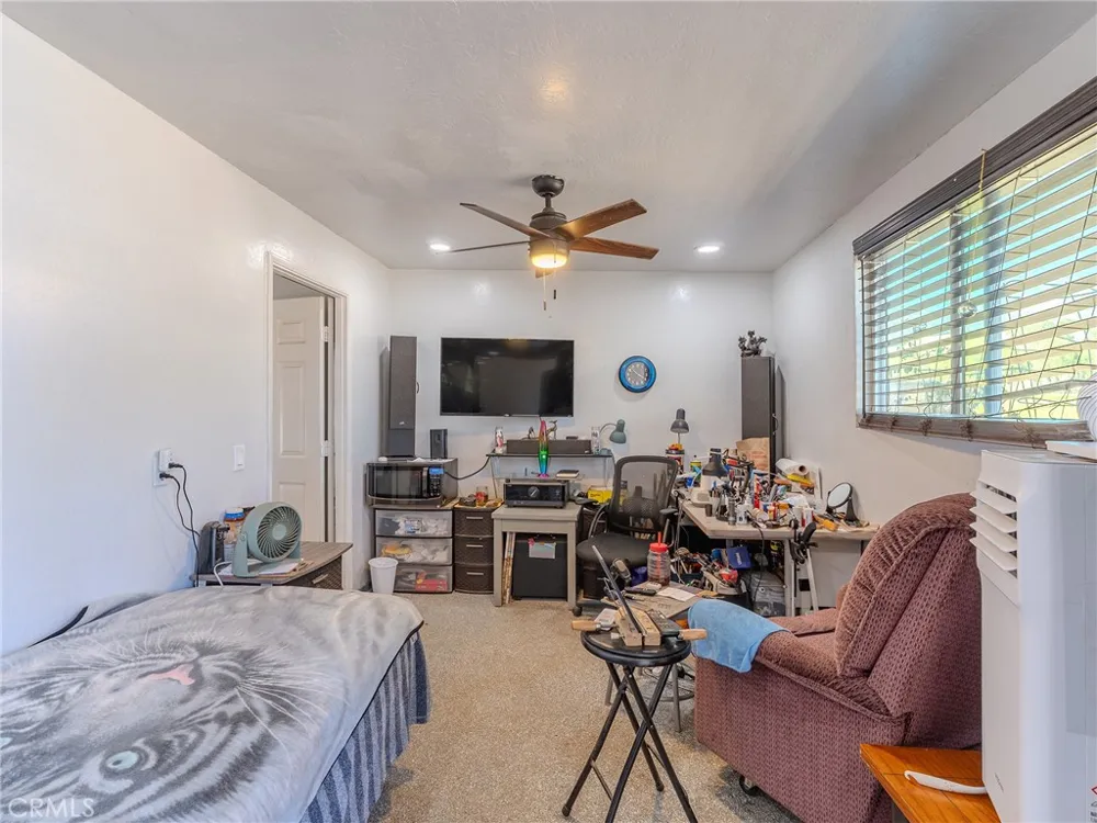 10410 Live Oak Cherry Valley, CA 92223
