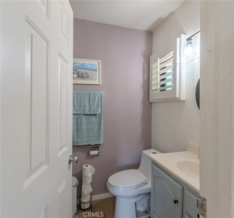 10410 Live Oak Cherry Valley, CA 92223