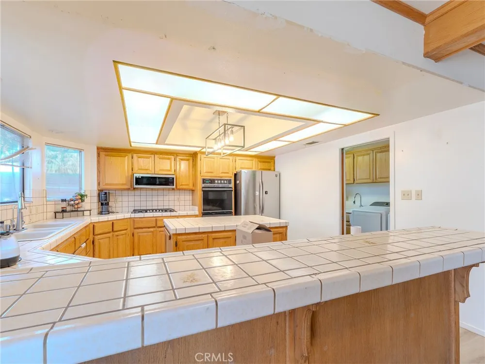 10410 Live Oak Cherry Valley, CA 92223