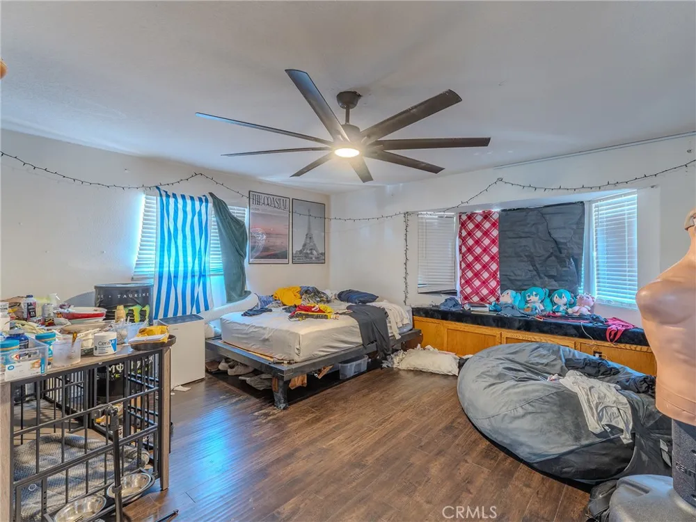 10410 Live Oak Cherry Valley, CA 92223