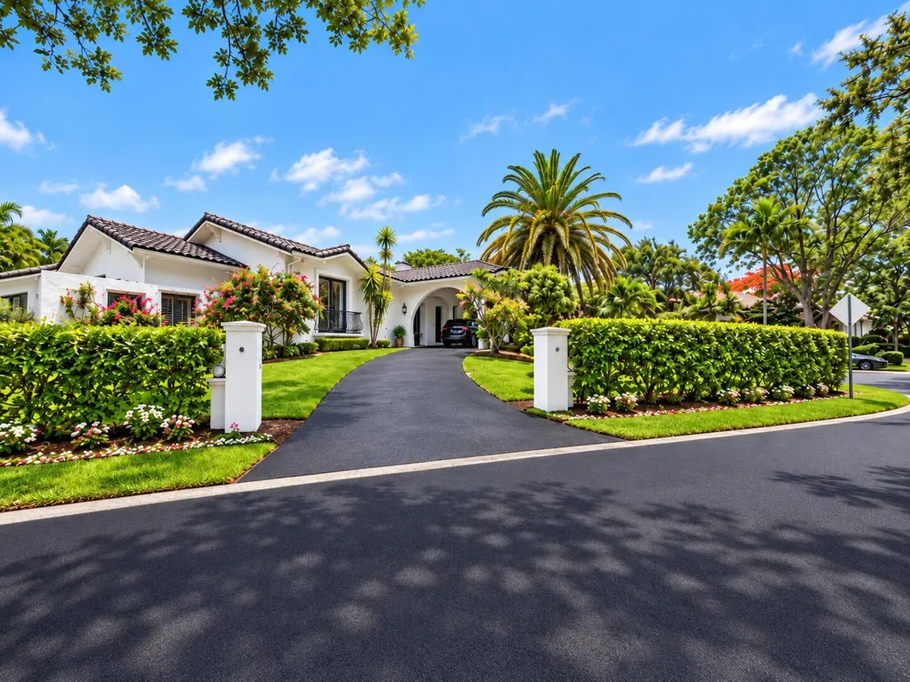 5901 SW 136th Street Pinecrest, FL 33156