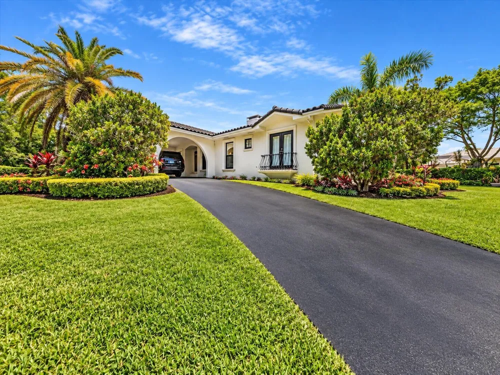 5901 SW 136th Street Pinecrest, FL 33156