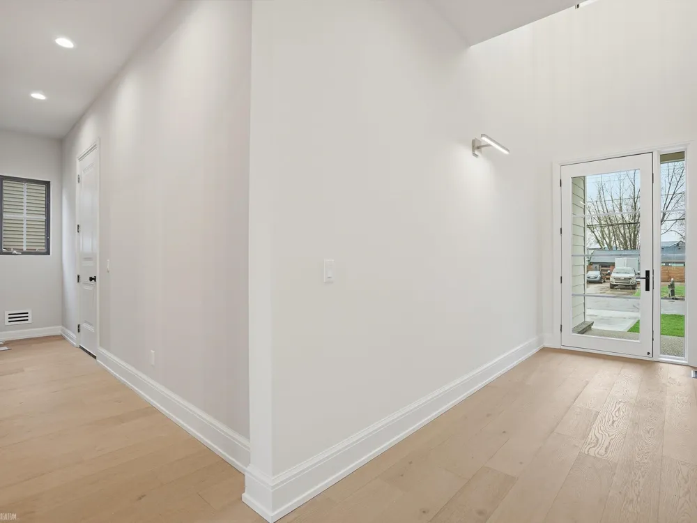 41225 Belvidere Street Harrison Charter Township, MI 48045