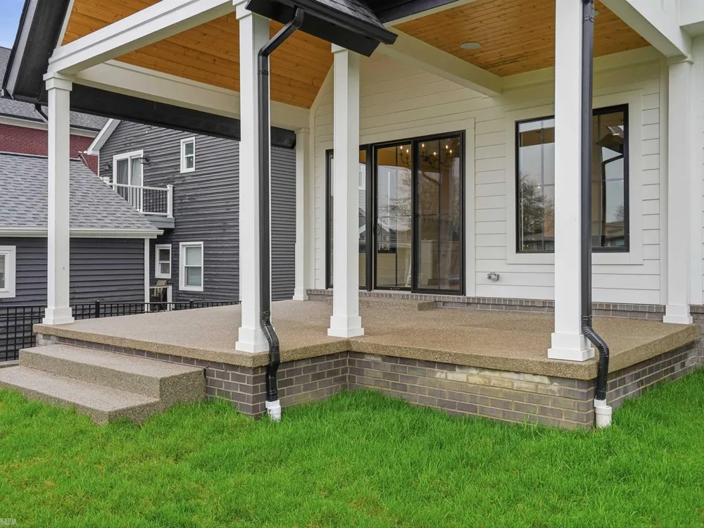 41225 Belvidere Street Harrison Charter Township, MI 48045