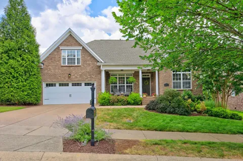 8344 Parkfield Dr