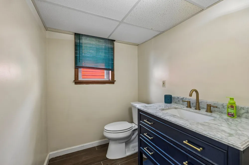 2009 Wolfe Rd White Bluff, TN 37187