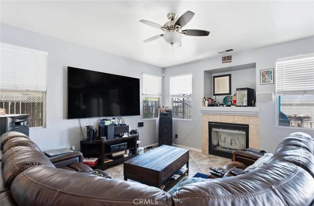 43554 Amazon Street Hemet, CA 92544