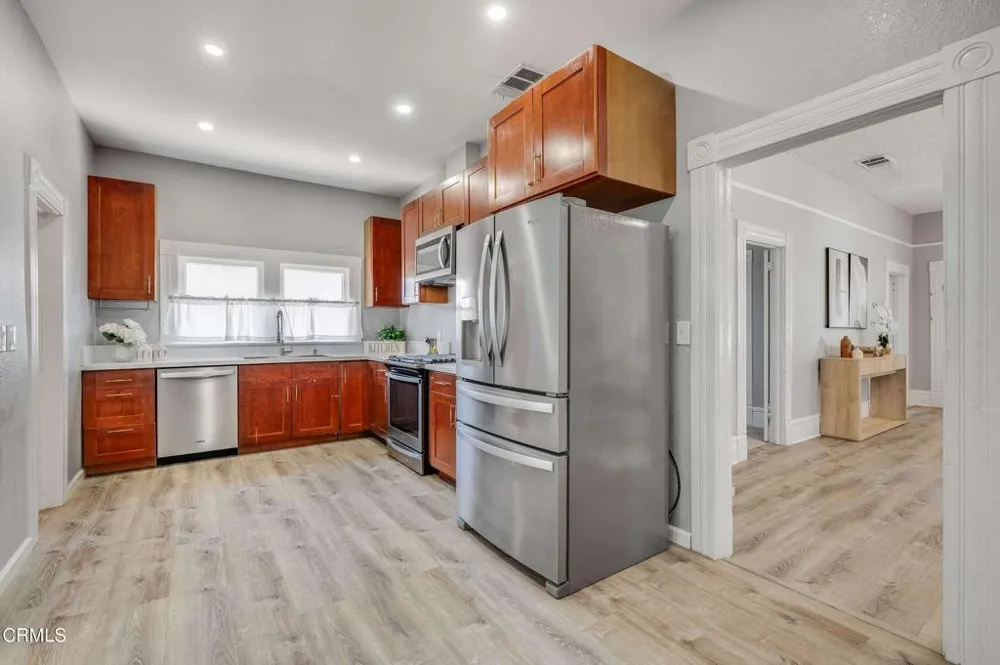 580 1st Avenue Upland, CA 91786