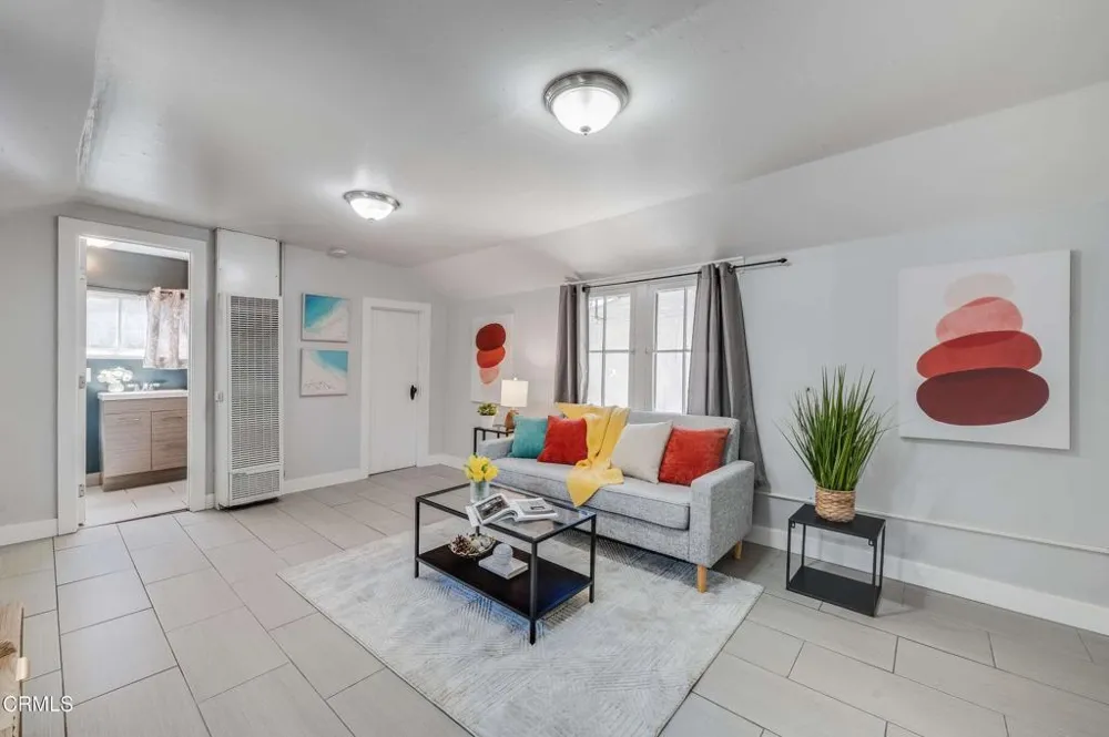 580 1st Avenue Upland, CA 91786