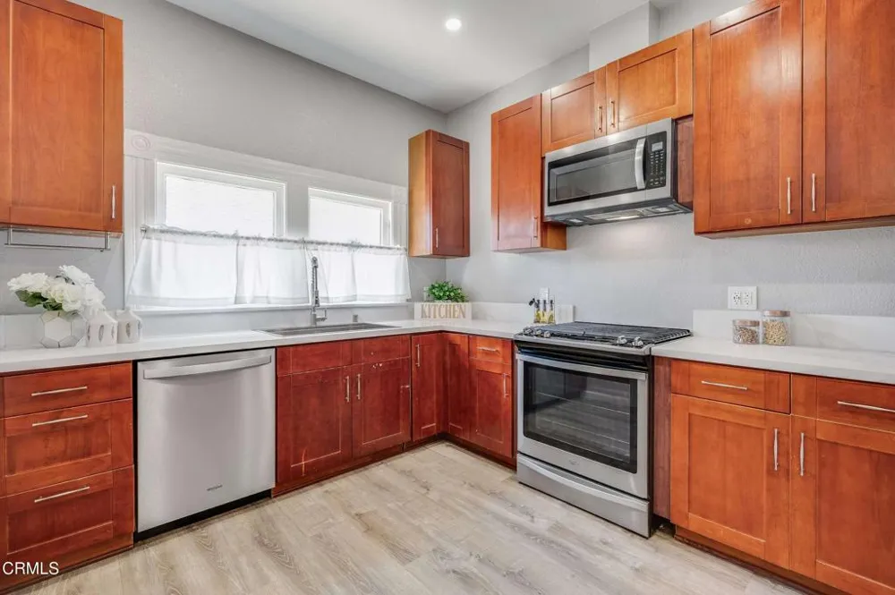 580 1st Avenue Upland, CA 91786