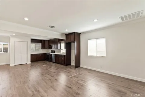 136 Rampart Boulevard #3