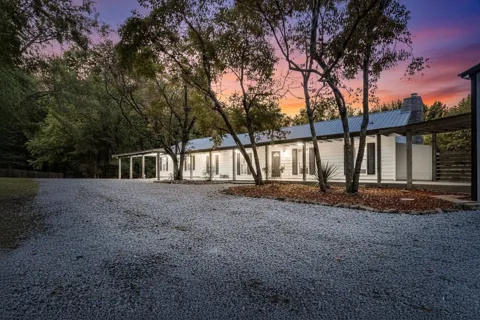 1380A Cheatham Dam Rd