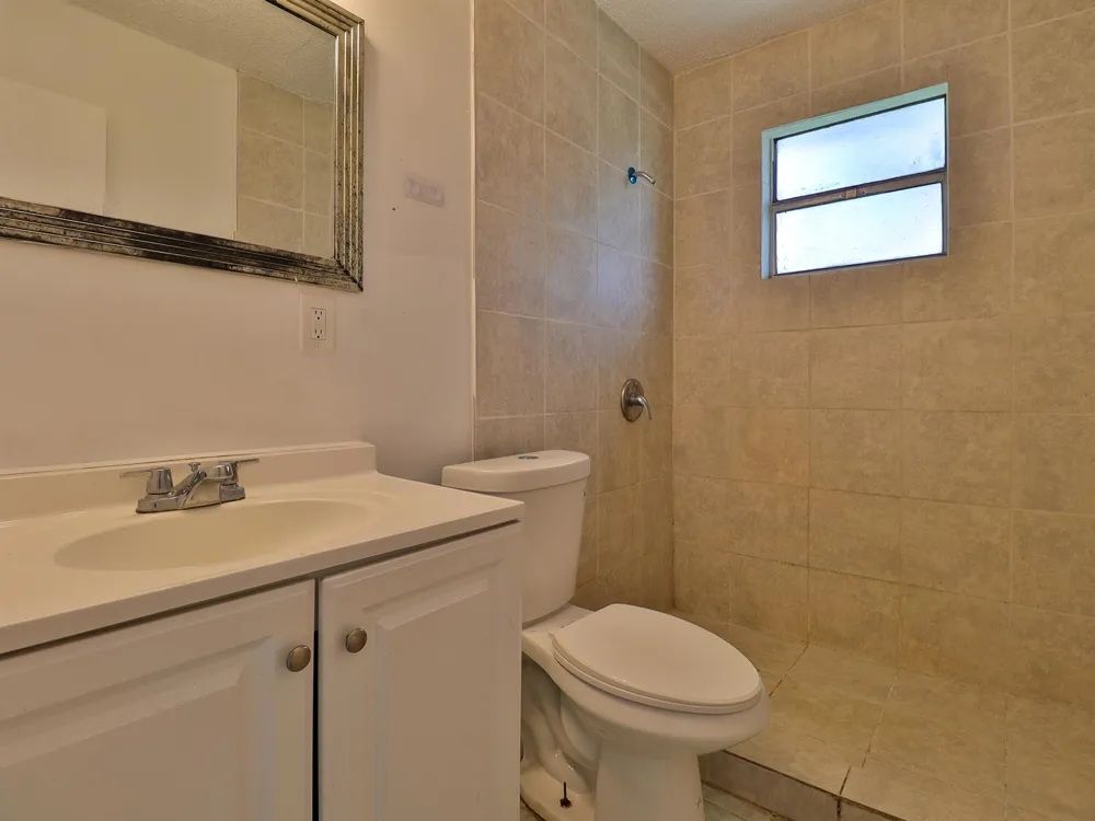 3024 W Dixie Boulevard Fort Pierce, FL 34946