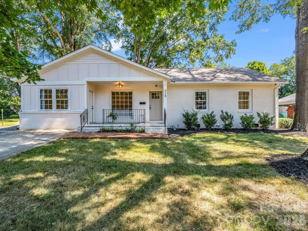 319 Arlington Street Forest City, NC 28048