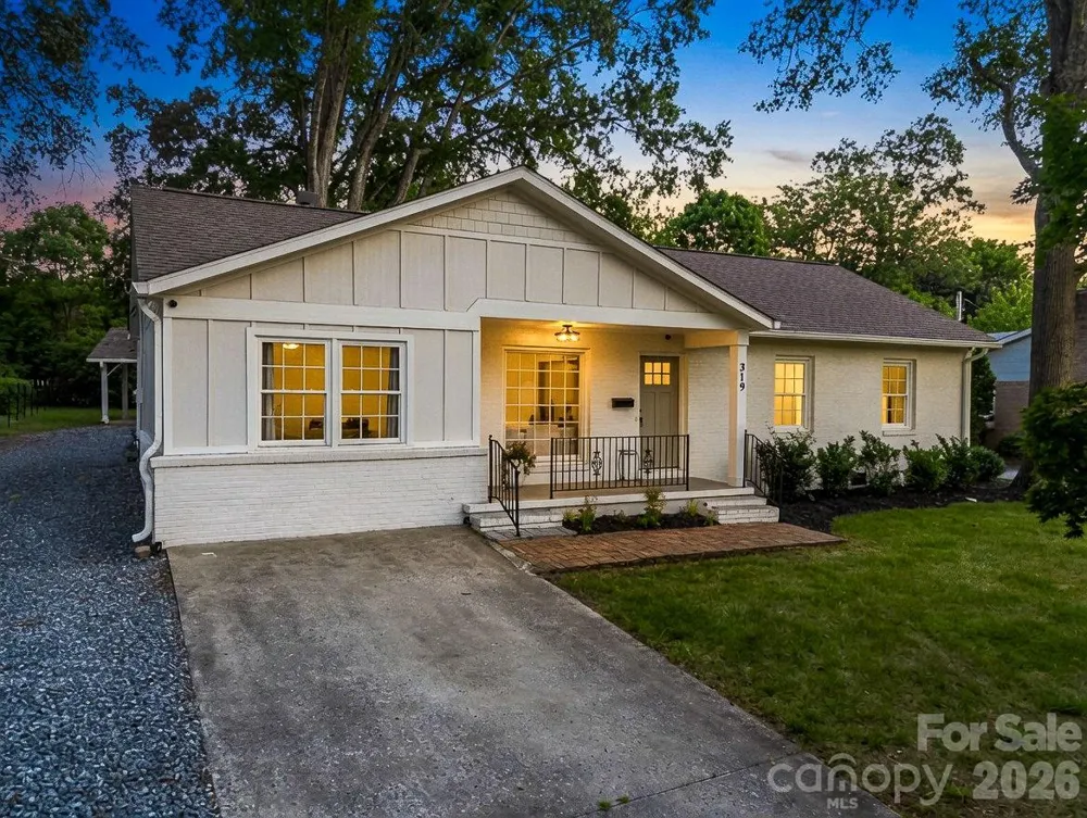 319 Arlington Street Forest City, NC 28048