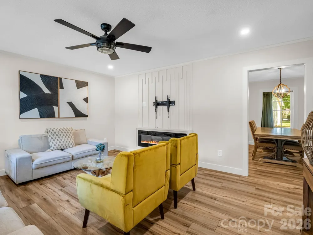319 Arlington Street Forest City, NC 28048