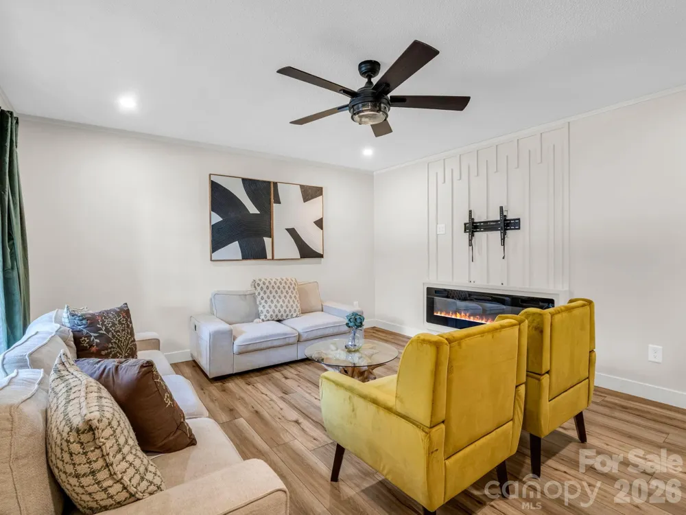 319 Arlington Street Forest City, NC 28048
