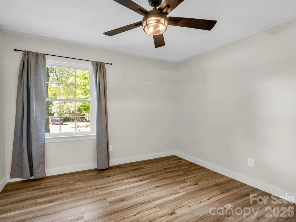 319 Arlington Street Forest City, NC 28048